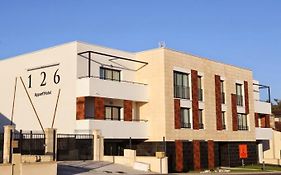 La Residence 126, Appart'hotel